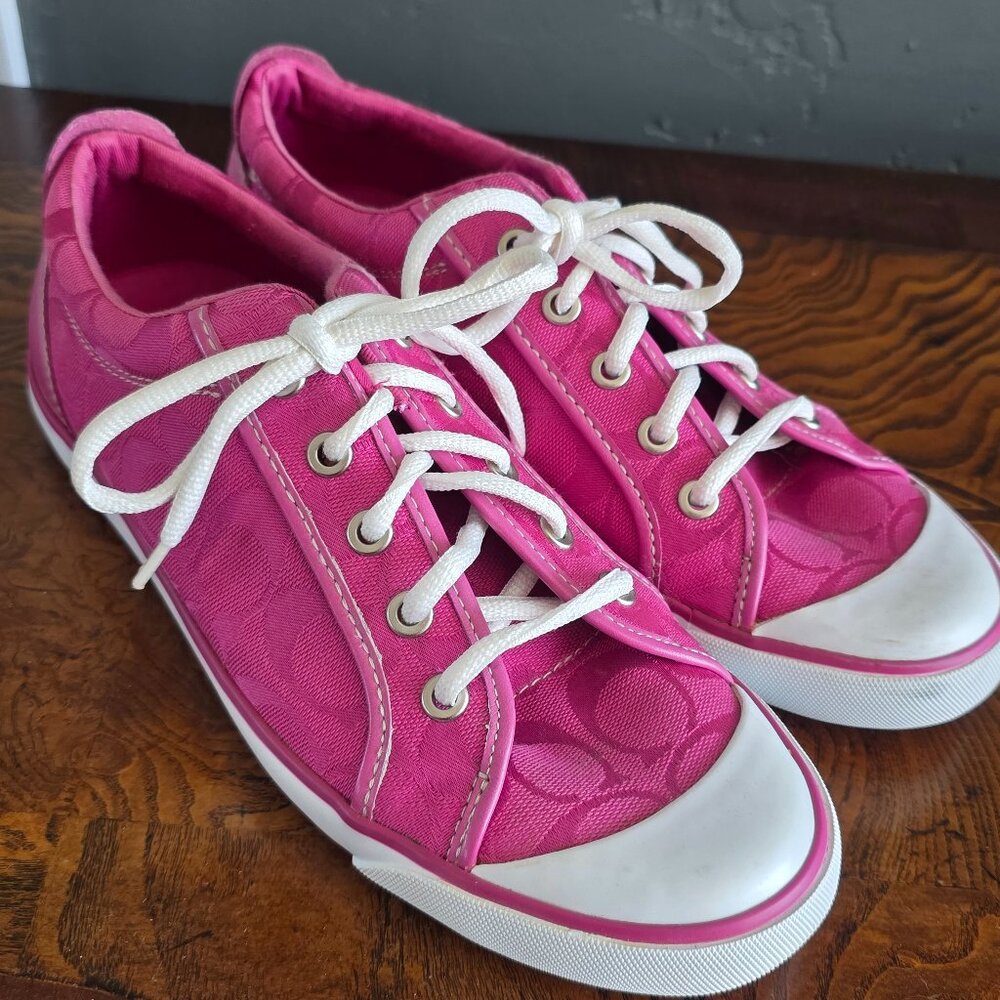 Coach tennis shoes hot pink
